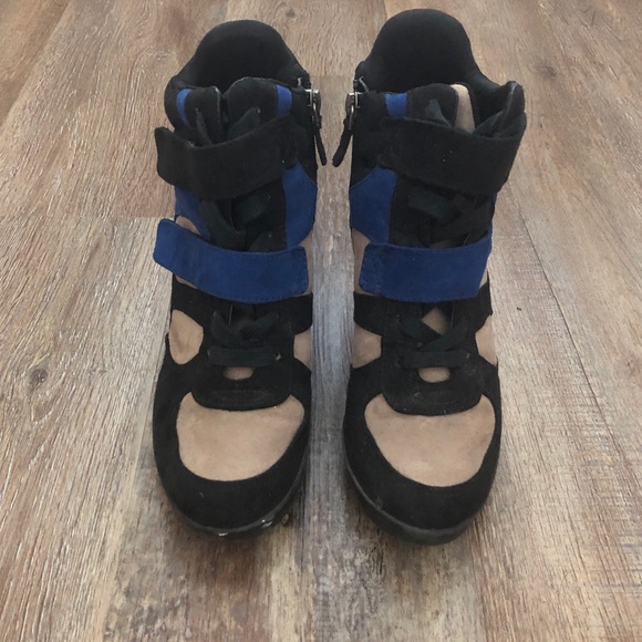 Vera Wang Color Block Wedge Sneakers - Picture 2 of 7